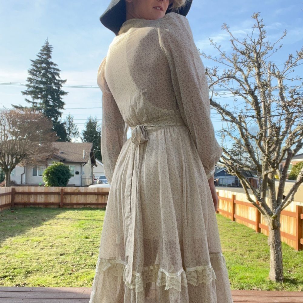 Gunne Sax Prairie Long Sleeve Midi Dress - Picture 6 of 16